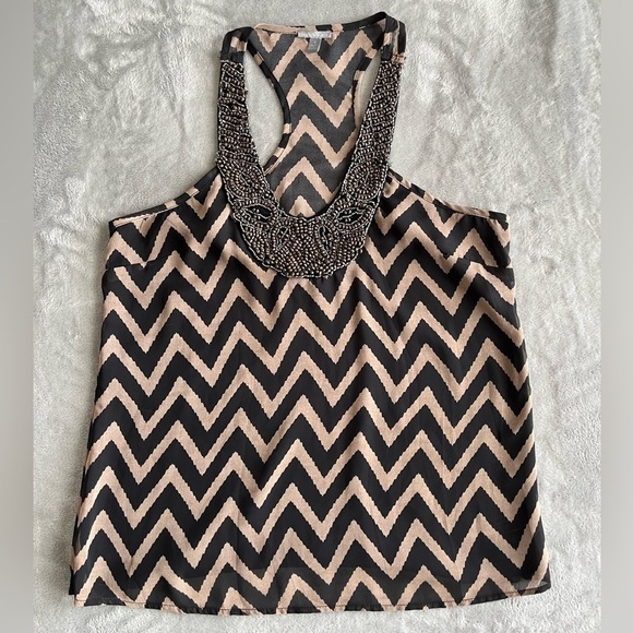 𝅺💜3/$15 CHARLOTTE Russe Tan/Black beaded collar tank top size S - Picture 1 of 8